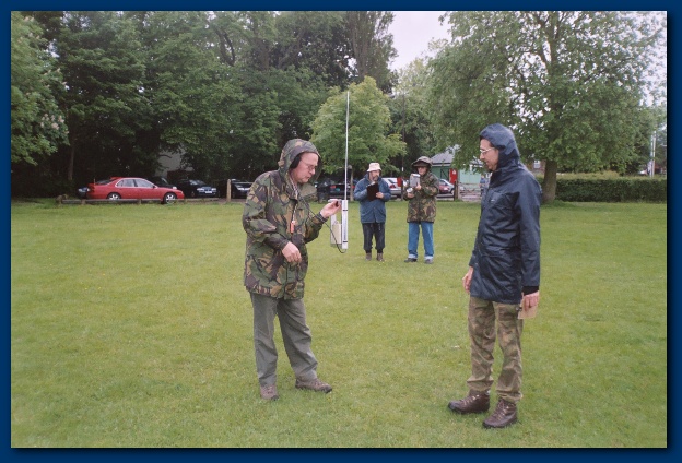 600x399 pixels (132K)